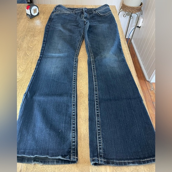 Silver Jeans Suki Surplus size 32W 34L flare (2420) - Picture 2 of 13